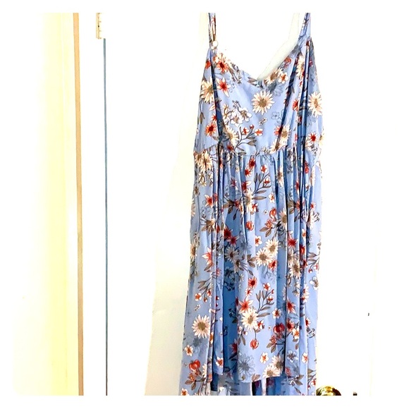 torrid Dresses & Skirts - Torrid sun dress! With pockets !